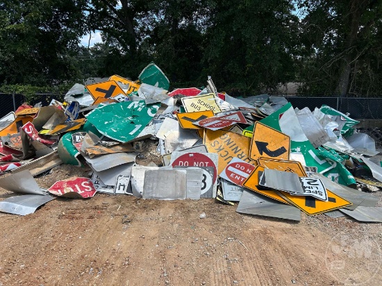 Ty Of Scrap Signs ***Located In Hattiesburg, Ms******10% Buyers Premium
