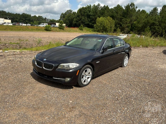 2011 BMW 528I SEDAN VIN: WBAFR1C52BC744758