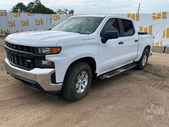 2019 CHEVROLET SILVERADO CREW CAB 4X4 PICKUP VIN: 1GCUYAEF5KZ171449