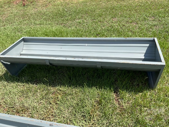 Heavy Duty Cattle Feeder