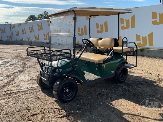 EZ GO 657062G01 SN: 3424812 4-SEATER GOLF CART