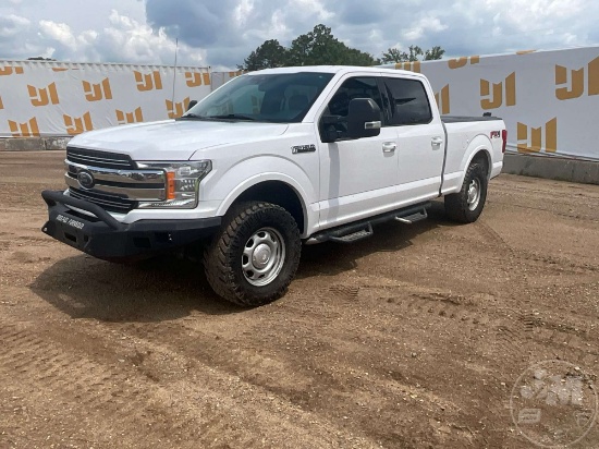 2020 FORD F-150 FX4 OFF ROAD LARIAT CREW CAB 4X4 PICKUP VIN: 1FTFW1E58LKE43184
