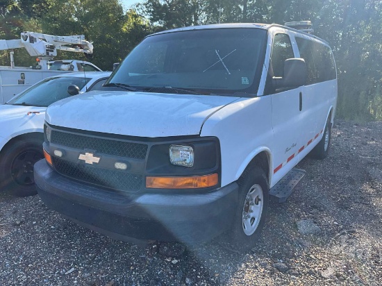 2012 CHEVROLET EXPRESS PASSENGER VAN VIN: 1GAWGPFG9C1125850