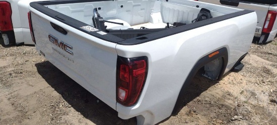 2025-2026 GMC TAKE OFF BED W/ BUMPER & TAILGATE