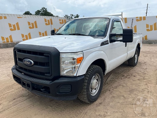 2015 FORD F-250 XL REGULAR CAB 4X2 PICKUP VIN: 1FTBF2A60FED56840