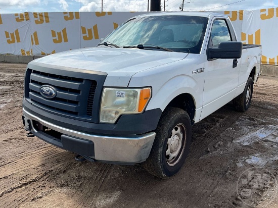 2012 FORD F-150 XL REGULAR CAB 4X4 PICKUP VIN: 1FTMF1EM2CKD32046