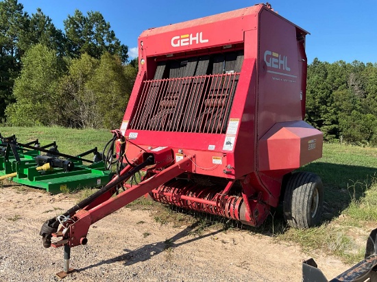 Gehl 2880 Round Baler Sn: 21201