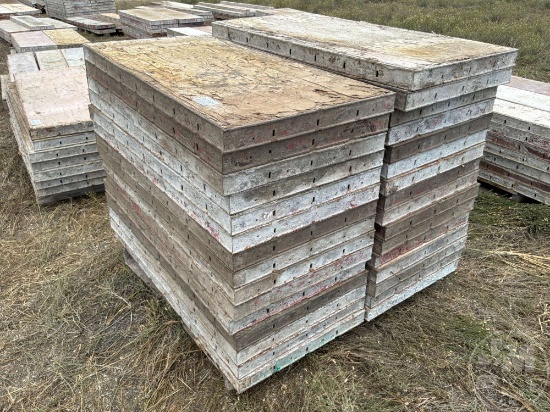 SYMON/DAYTON 4’...... X 24”...... CONCRETE FORMS QTY OF 31