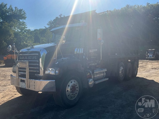 2009 MACK GU713 TRI-AXLE DUMP TRUCK VIN: 1M2AX04C7AM008641