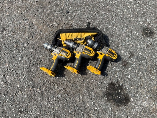 3 Dewalt 18v Drills And Tool Bag