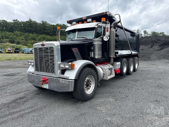 2007 PETERBILT 357 TRI-AXLE DUMP TRUCK VIN: 1NPALUTX87N666072