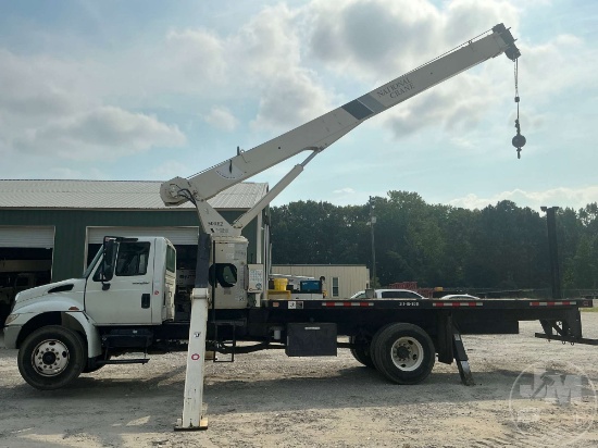 2009 NATIONAL 500E2 BOOM SN: 295138 MOUNTED ON 2009 INTERNATIONAL MA065 STRAIGHT BOOM TRUCK VIN: 1HT