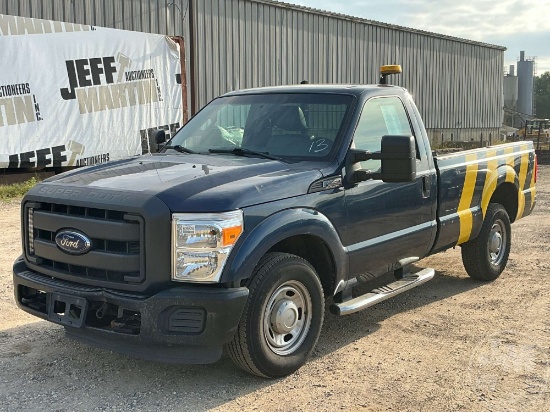 2013 FORD F-250 XL REGULAR CAB 4X2 PICKUP VIN: 1FTBF2A67DEA86910