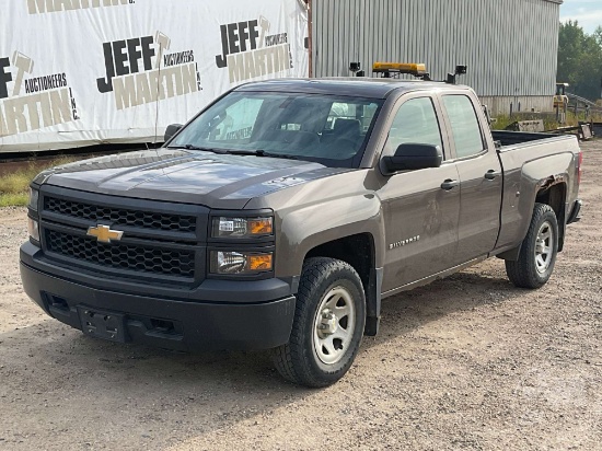 2015 CHEVROLET SILVERADO DOUBLE CAB 4X4 PICKUP VIN: 1GCVKPEH2FZ318536