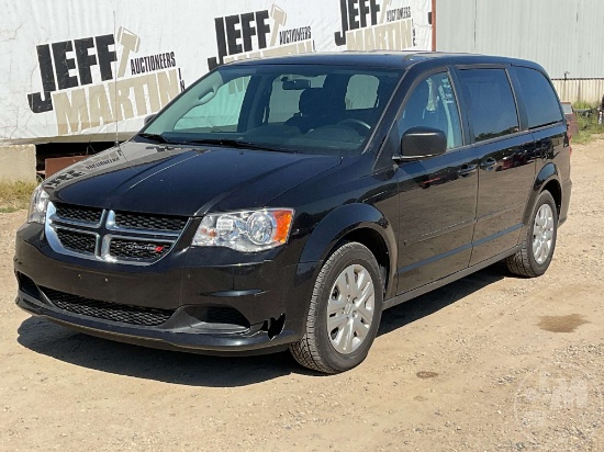 2017 DODGE GRAND CARAVAN VIN: 2C4RDGBG0HR568572 FWD