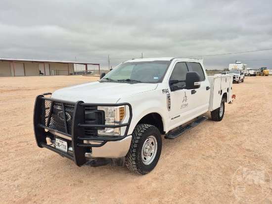 2019 FORD F250 XL CREW CAB MECHANICS TRUCK VIN: 1FT7W2BT8KEC83320
