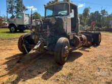 MACK T/A TANDEM AXLE DAY CAB TRUCK TRACTOR VIN: TR417861
