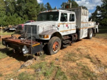 1999 INTERNATIONAL 4900 VIN: 1HTSDAAN2XH595090