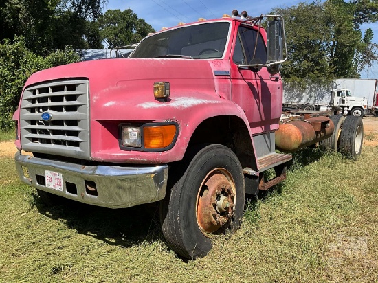 1995 Ford F-700 Single Axle Cab & Chassis Vin: 1fdxf7082sva03138