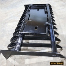 UNUSED KC 70 INCH ROOT RAKE