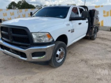 2018 RAM 3500 HD SINGLE AXLE CREW CAB 4X4 FLATBED TRUCK VIN: 3C7WRTCJ3JG336022