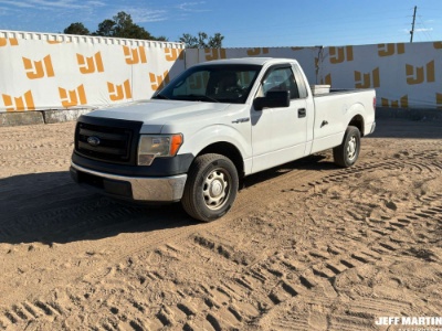 2013 Ford F-150 XL Regular Cab 4x2 Pickup VIN: 1ftnf1cf9dke52601