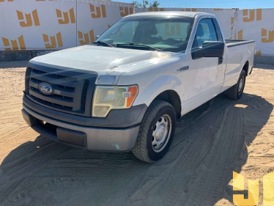 2010 Ford F-150 XL Regular Cab 4x2 Pickup VIN: 1ftmf1cwxaka73808