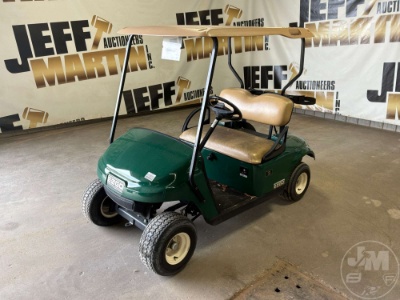2018 Ez Go Txt Sn: 3300033 2-Seater Golf Cart