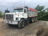 1988 S2600 International Dump Truck