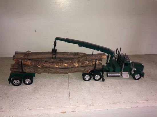 Diecast Kenworth Semi and Knuckleboom Log Trailer