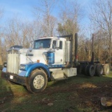 W900 Kenworth log truck