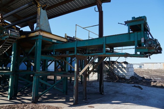 Bark Conveyor Underneath Debarker