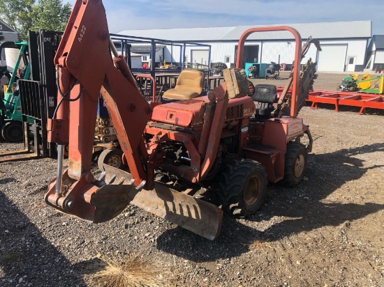 Ditch Witch 3610 Trencher