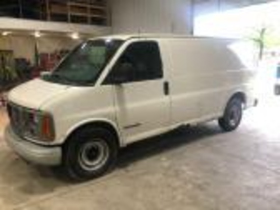 2000 GMC Savana Van, VIN # 1GTGG25F0Y1236754