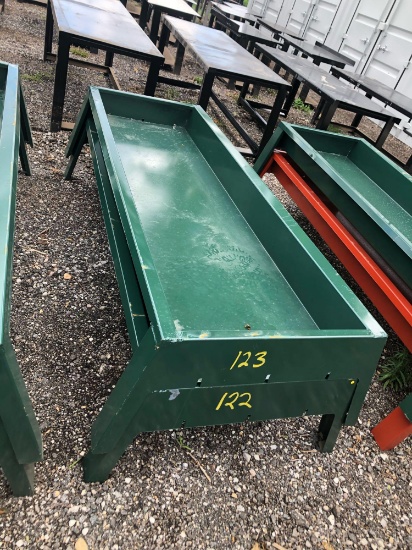 New 90" Cattle Feeder Green