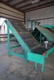Cleated Belt Conveyor on Incline