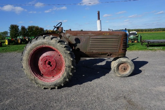 *Oliver 77 Rowcrop Tractor