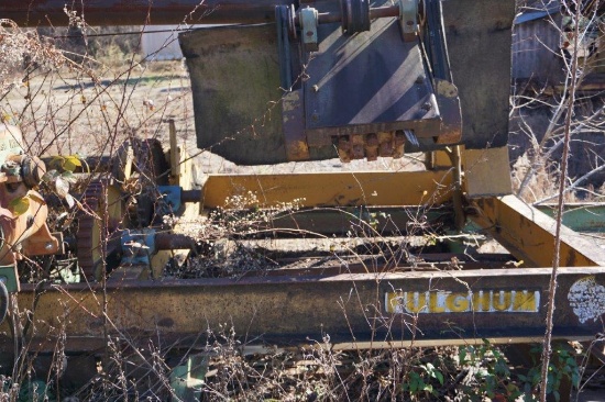 Fulgum Rosserhead Debarker With Cab Controls and Barn Sweep