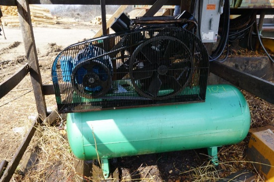 Speed Aire Air Compressor