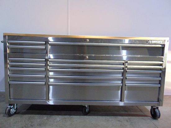 * Silver Husky Rolling Toolbox