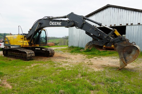 2011 John Deere 200D Excavator