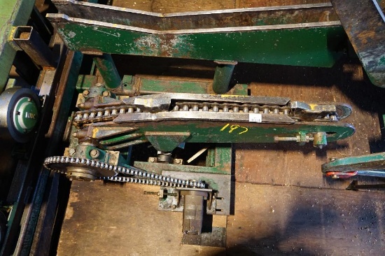 Chain type Log Turner