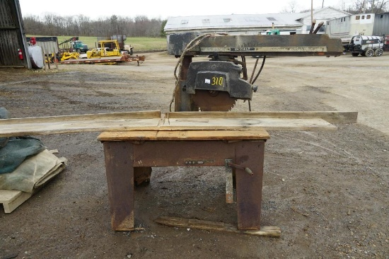 DeWalt Radial Arm Saw