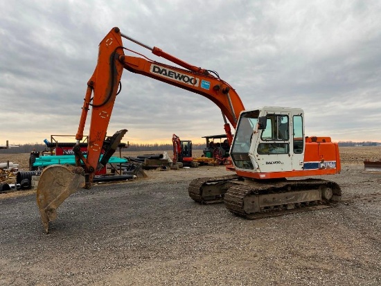 1995 Daewoo Excavator