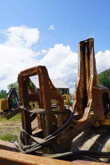 CSI Bucksaw and Log Bunk