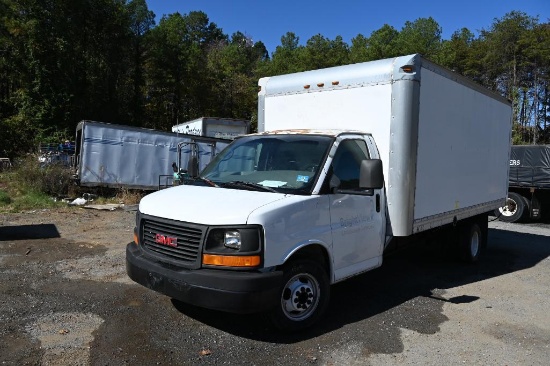 2006 GMC Savana Box Truck