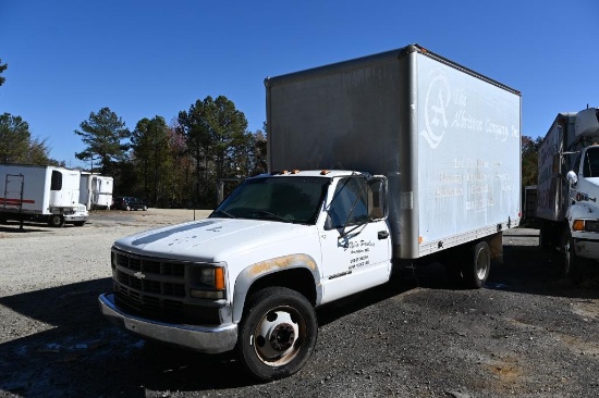 1999 Chevrolet C3500 HD Box Truck