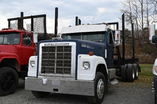 1979 International F-4370 Log Truck