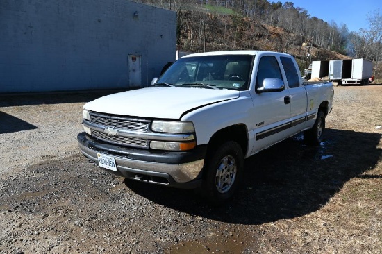 2001 Chevrolet Silverado 1500 Pickup Truck