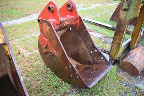Eaco 24" Smooth Edge Excavator Bucket*